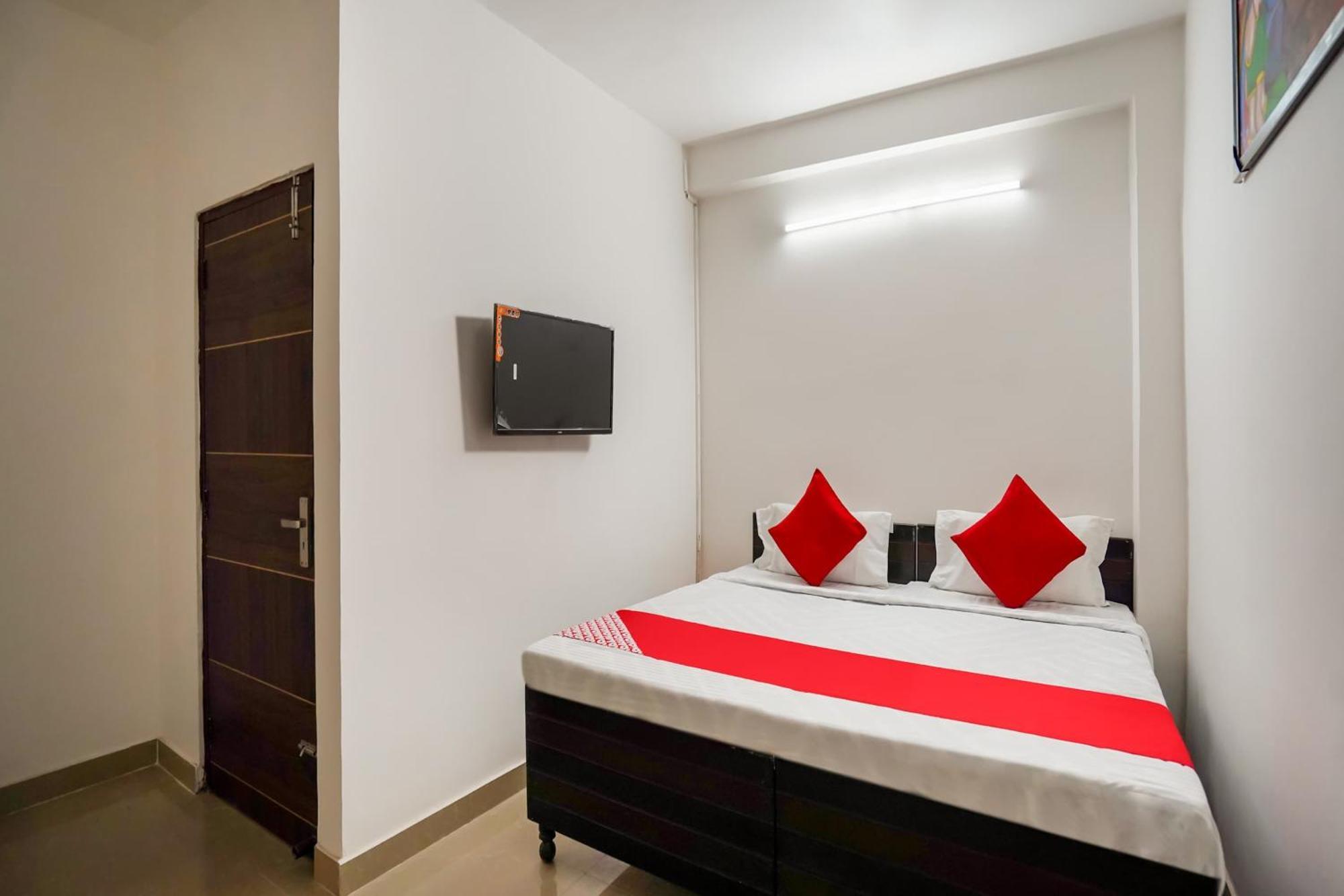 Hotel Oyo Flagship 75287 Pubg Residency Nové Dillí Exteriér fotografie